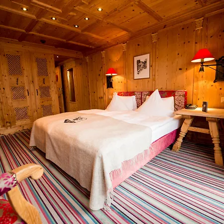 Tradition Julen Hotell