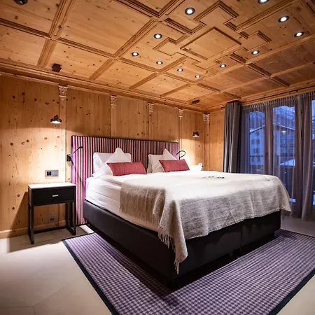 Tradition Julen Hotell Zermatt