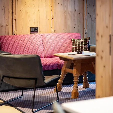 호텔 Tradition Julen 4*